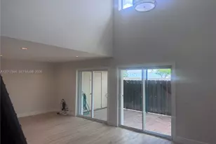 6532 NW 170th Terrace, Hialeah, FL 33015 - Photo 29
