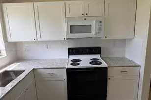 10375 SW 152nd Terrace, Miami, FL 33157 - Photo 13
