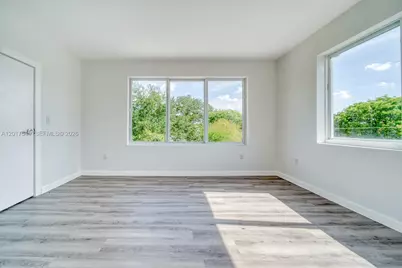 2352 SW 5th St #5, Miami, FL 33135 - Photo 7