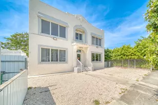 2352 SW 5th St, Miami, FL 33135 - Photo 19