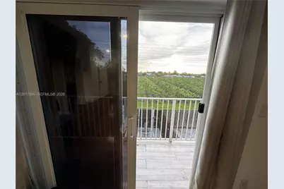 17184 SW 138th Ct, Miami, FL 33177 - Photo 19