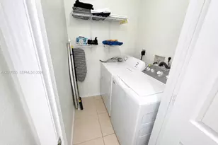 17184 SW 138th Ct, Miami, FL 33177 - Photo 15