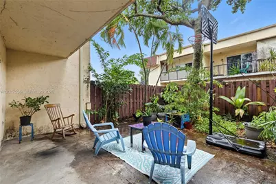 4165 SW 66th Ter #109, Davie, FL 33314 - Photo 29