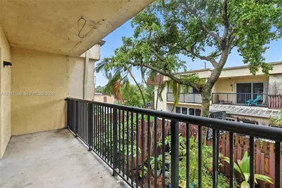 4165 SW 66th Ter #109, Davie, FL 33314 - Photo 27