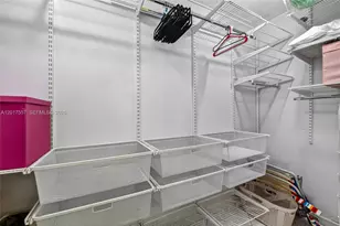 2401 Collins Ave, Miami Beach, FL 33140 - Photo 15