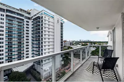 2401 Collins Ave #1107, Miami Beach, FL 33140 - Photo 21