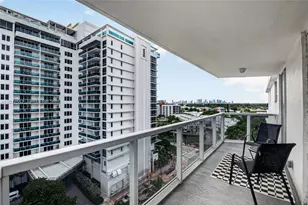 2401 Collins Ave, Miami Beach, FL 33140 - Photo 21