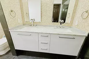 900 Biscayne Blvd, Miami, FL 33132 - Photo 19