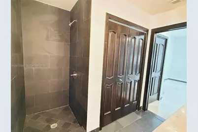 900 Biscayne Blvd #3803, Miami, FL 33132 - Photo 7