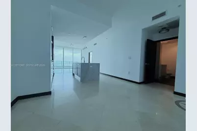 900 Biscayne Blvd #3803, Miami, FL 33132 - Photo 3