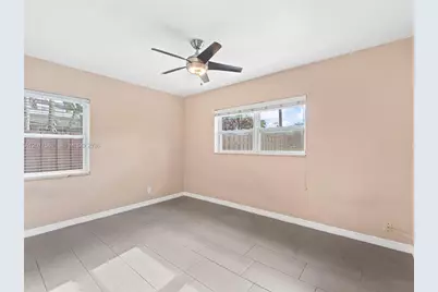 1432 NE 5th Ave, Fort Lauderdale, FL 33304 - Photo 13
