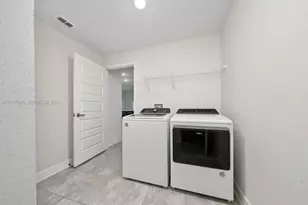 1053 Citrus Landings Blvd, Davenport, FL 33837 - Photo 21