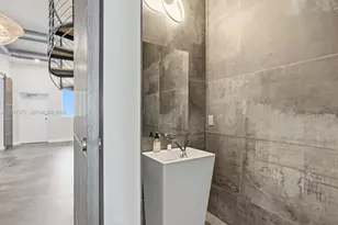 600 NE 27th St, Miami, FL 33137 - Photo 49