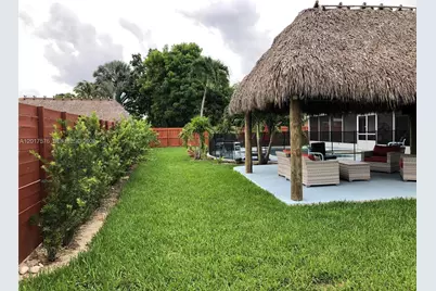 15481 SW 155th Ter, Miami, FL 33187 - Photo 5