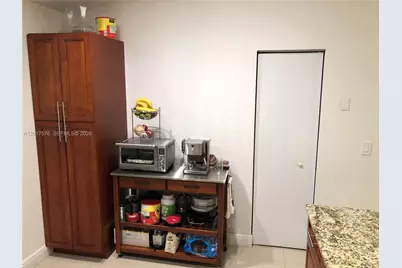 15481 SW 155th Ter, Miami, FL 33187 - Photo 33