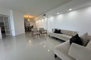 999 Brickell Bay Dr, Miami, FL 33131 - Photo 11