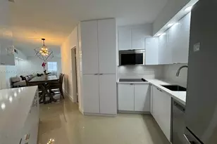 999 Brickell Bay Dr, Miami, FL 33131 - Photo 9