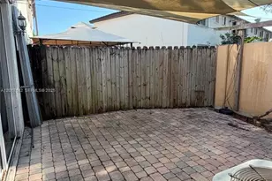 8735 SW 152nd Ave, Miami, FL 33193 - Photo 17