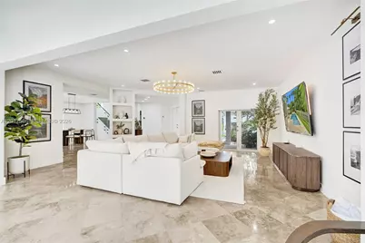 10340 NW 46th Ter, Doral, FL 33178 - Photo 5
