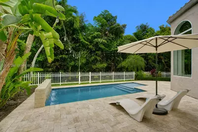 10340 NW 46th Ter, Doral, FL 33178 - Photo 31