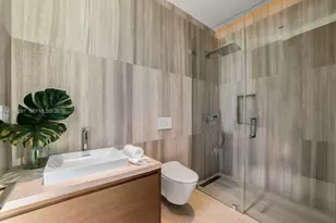 3045 N Bay Rd, Miami Beach, FL 33140 - Photo 31