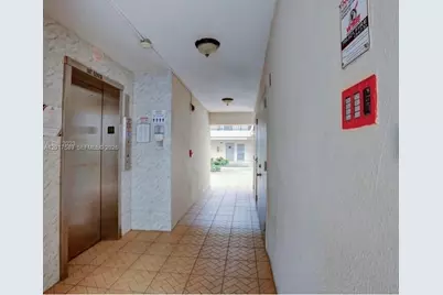 5501 NW 7th St #E412, Miami, FL 33126 - Photo 7