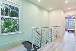 22 NE 44th St, Miami, FL 33137 - Photo 33