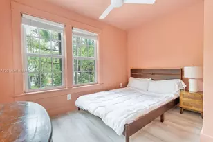 22 NE 44th St, Miami, FL 33137 - Photo 35