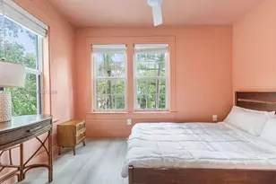 22 NE 44th St, Miami, FL 33137 - Photo 33