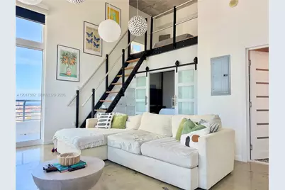 133 NE 2nd Ave #3501, Miami, FL 33132 - Photo 3