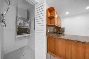 661 E 7th St, Hialeah, FL 33010 - Photo 29