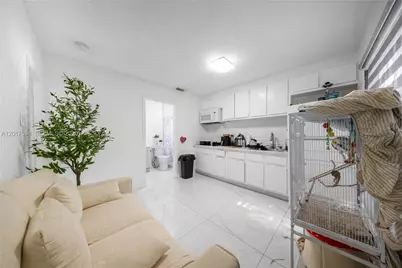661 E 7th St, Hialeah, FL 33010 - Photo 39