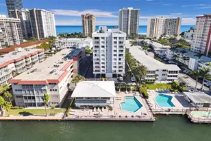 3113 S Ocean Dr, Hallandale Beach, FL 33009 - Photo 47