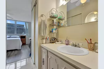 3113 S Ocean Dr #603, Hallandale Beach, FL 33009 - Photo 3