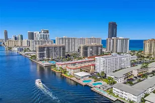 3113 S Ocean Dr, Hallandale Beach, FL 33009 - Photo 31