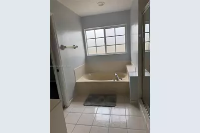 8872 SW 208th Ter, Cutler Bay, FL 33189 - Photo 43