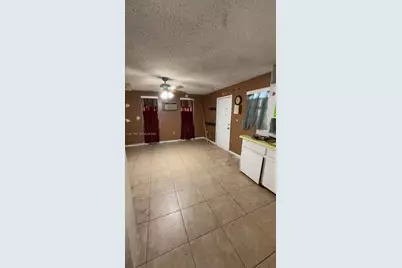 4450 NW 169th Ter, Miami Gardens, FL 33055 - Photo 9