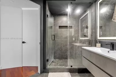 1330 West Ave #3003, Miami Beach, FL 33139 - Photo 27