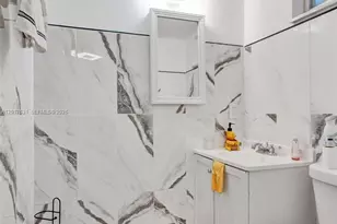 7850 Byron Ave, Miami Beach, FL 33141 - Photo 27