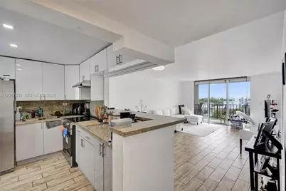 7850 Byron Ave #702, Miami Beach, FL 33141 - Photo 1