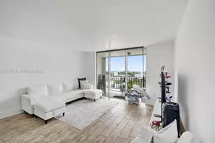 7850 Byron Ave, Miami Beach, FL 33141 - Photo 37