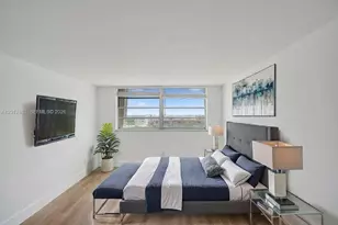 7850 Byron Ave, Miami Beach, FL 33141 - Photo 3