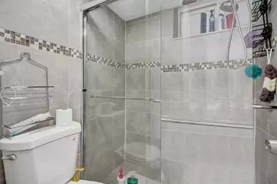 7850 Byron Ave #702, Miami Beach, FL 33141 - Photo 19