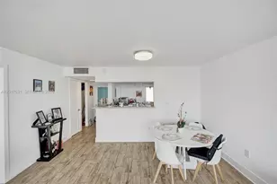 7850 Byron Ave, Miami Beach, FL 33141 - Photo 31