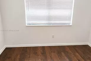 5650 W 26th Ct, Hialeah, FL 33016 - Photo 5