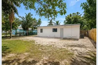 416 SW 25th Ave, Fort Lauderdale, FL 33312 - Photo 13