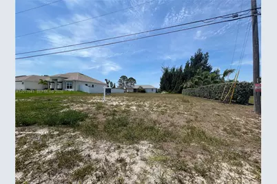 3217 NW 21st St, Cape Coral, FL 33993 - Photo 3