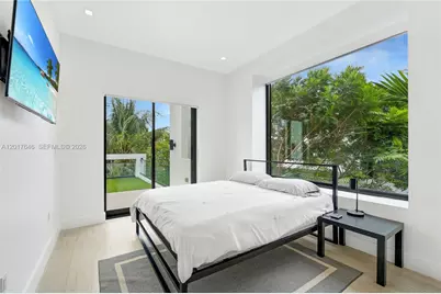 1311 Bay Dr, Miami Beach, FL 33141 - Photo 45
