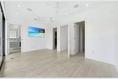 1311 Bay Dr, Miami Beach, FL 33141 - Photo 31