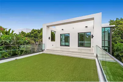 1311 Bay Dr, Miami Beach, FL 33141 - Photo 51
